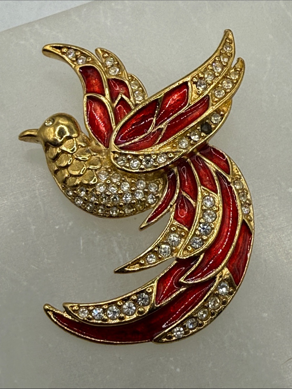 Vintage Giorgio Gold-Tone Red Enamel & pave rhinestone Bird Brooch pin 80’s glam